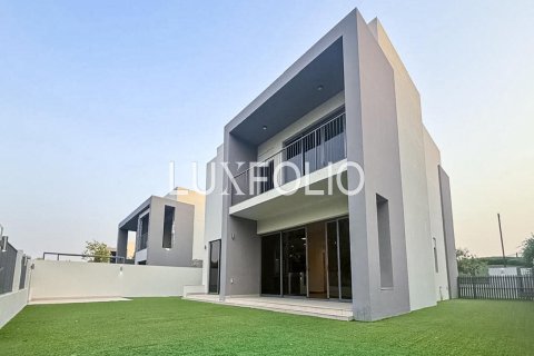 Снять в аренду виллу в Sidra Villas, Дубай Хилс Эстейт, Дубай: 5 спален, 483м², № 45293 - фото 19