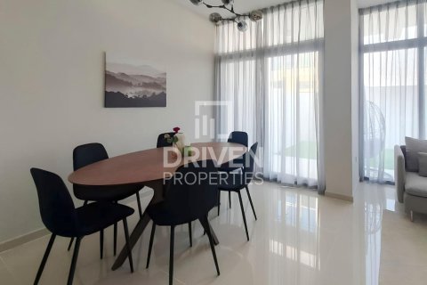 Maison de ville à Dubai, 3 chambres, 112.23 m², № 142933 - photo 8