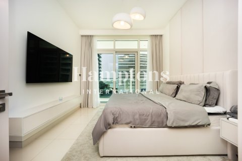 Apartment in Dubai Harbour, Dubai 2 bedrooms, 118.23950616 sq.m. № 135001 - photo 15