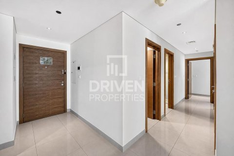 Appartement à Claren Towers, Downtown Dubai (Downtown Burj Dubai), Dubai, 2 chambres, 114.36 m², № 138752 - photo 12