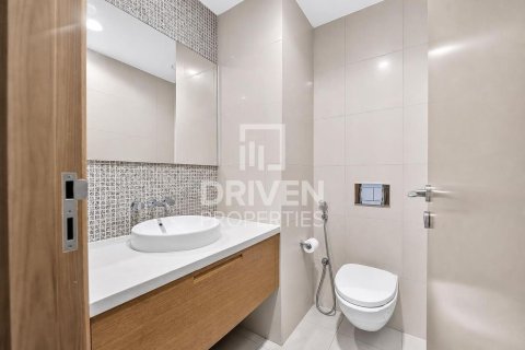 Appartement à Claren Towers, Downtown Dubai (Downtown Burj Dubai), Dubai, 2 chambres, 114.36 m², № 138752 - photo 18