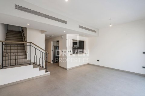 Townhouse in Damac Lagoons, Dubai 4 bedrooms, 144 sq.m. № 138756