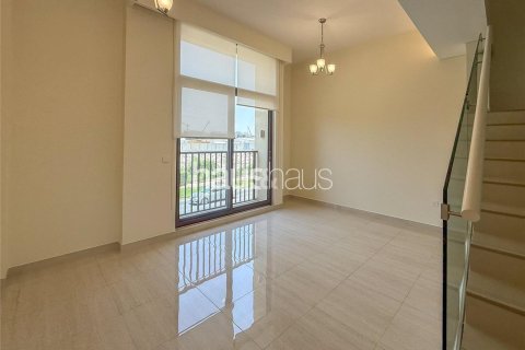 تاون هاوس في Dubai Sports City, دبي 4 غرف نوم, 208 م² رقم 44559 - صورة 3