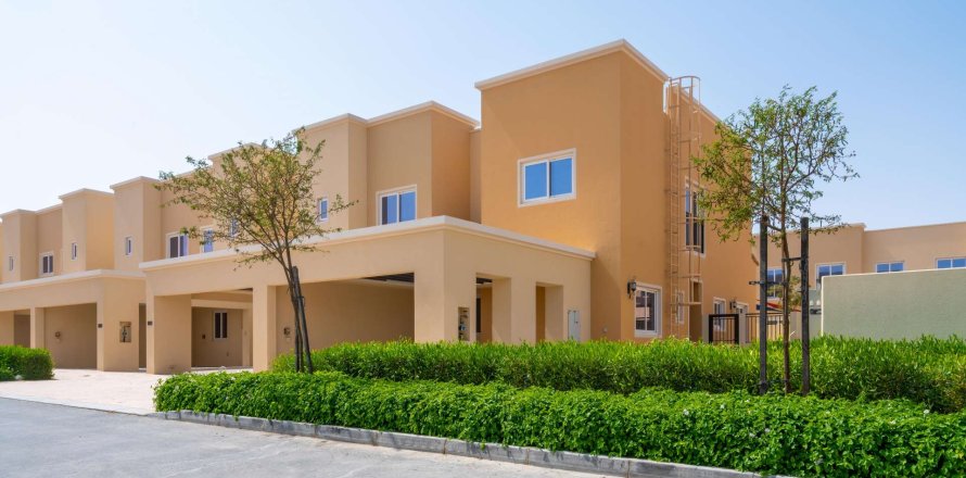 Adosado en Villanova, Dubai Land, Dubai, 2 dormitorios, 1766 m², № 797