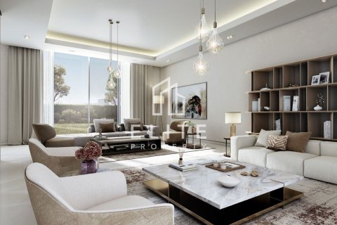 Villa in Dubai Land, Dubai 5 bedrooms, 541 sq.m. № 121316 - photo 8