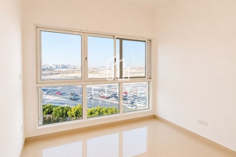 Apartment in Al Alka, Greens, Dubai 2 bedrooms, 105 sq.m. № 124890 - photo 2
