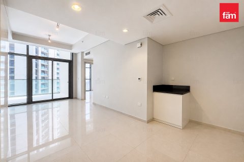 Appartement à Business Bay, Dubai, 2 chambres, 75.5 m², № 137788