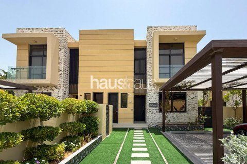 Villa in DAMAC Hills (Akoya by DAMAC), Dubai 3 bedrooms, 251 sq.m. № 43240