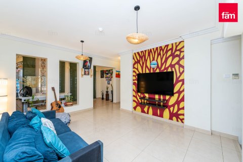 Townhouse in Dubai 3 bedrooms, 135.4 sq.m. № 133359 - photo 16