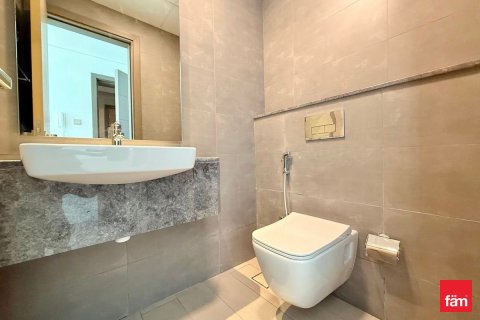 Снять в аренду квартиру в Аль-Сатве, Дубай: 2 спальни, 104.2м², № 110674 - фото 6