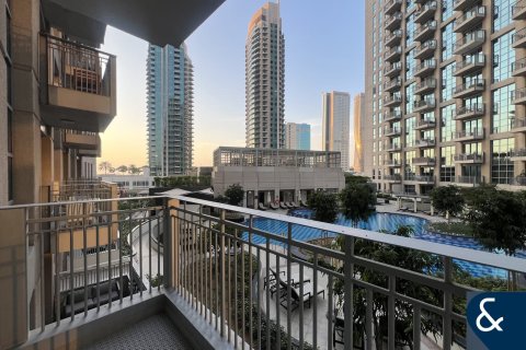 Apartment in Downtown Dubai (Downtown Burj Dubai), Dubai 2 bedrooms, 126 sq.m. № 78939 - photo 10