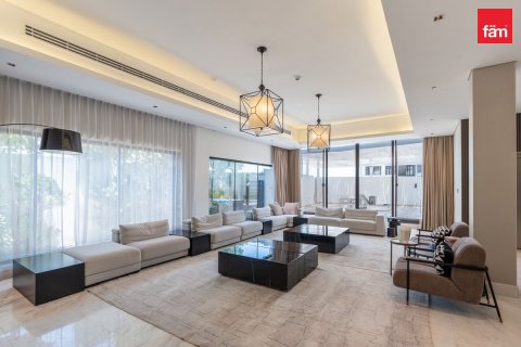 Villa in Dubai 6 bedrooms, 1534.2 sq.m. № 137781