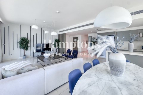 Снять в аренду квартиру в Dubai Harbour, Дубай: 4 спальни, 252.41745100м², № 123881 - фото 3