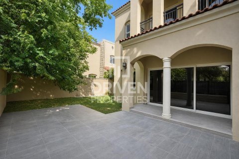 Villa à Bella Casa, Serena, Dubai, 3 chambres, 282.52 m², № 143201 - photo 25