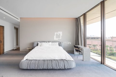 Apartment in Palm Jumeirah, Dubai 2 bedrooms, 267 sq.m. № 74245 - photo 17