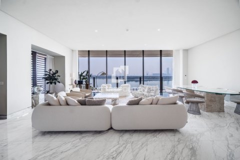 Apartment in Palm Jumeirah, Dubai 2 bedrooms, 267 sq.m. № 74245 - photo 5