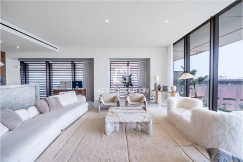 Apartment in Palm Jumeirah, Dubai 2 bedrooms, 267 sq.m. № 74245 - photo 6