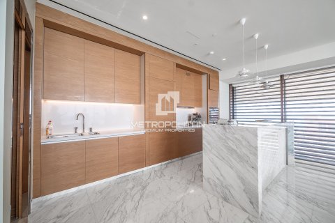 Apartment in Palm Jumeirah, Dubai 2 bedrooms, 267 sq.m. № 74245 - photo 7