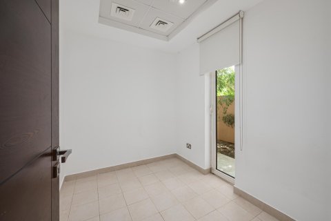 Villa à Jumeirah Golf Estates, Dubai, 5 chambres, 749.27 m², № 142081 - photo 18