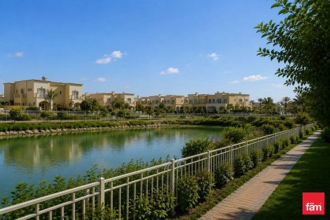 Villa in Dubai 3 bedrooms, 361.2 sq.m. № 112566 - photo 17