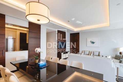 Apartamento en The Address Sky View Towers, Downtown Dubai (Downtown Burj Dubai), Dubai, 4 dormitorios, 235.7 m², № 140124 - foto 2