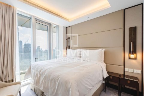 Apartamento en The Address Sky View Towers, Downtown Dubai (Downtown Burj Dubai), Dubai, 4 dormitorios, 235.7 m², № 140124 - foto 6
