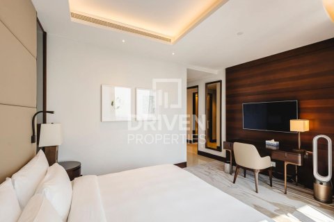 Apartamento en The Address Sky View Towers, Downtown Dubai (Downtown Burj Dubai), Dubai, 4 dormitorios, 235.7 m², № 140124 - foto 13