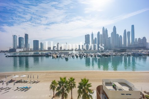 Apartment in Dubai Harbour, Dubai 3 bedrooms, 178.27992797 sq.m. № 101360 - photo 30
