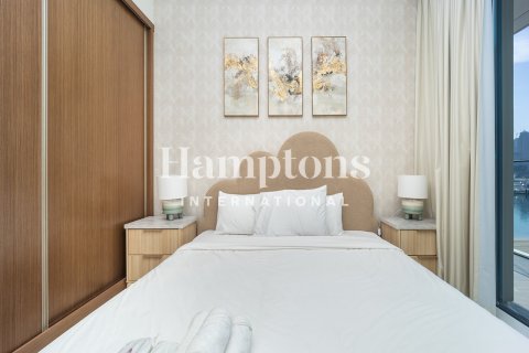 Apartment in Dubai Harbour, Dubai 3 bedrooms, 178.27992797 sq.m. № 101360 - photo 13
