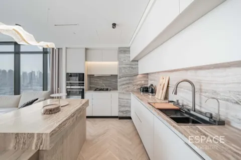 Apartamento en Dubai Harbour, Dubai, 3 dormitorios, 163 m², № 122526 - foto 8
