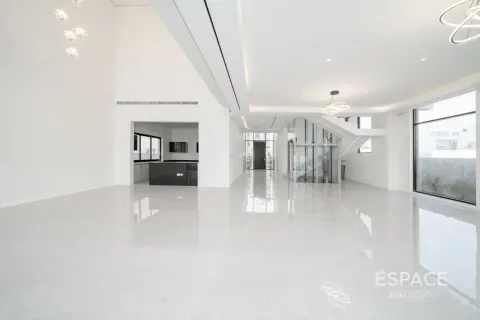 Villa en Jumeirah Park, Dubai, 6 dormitorios, 687 m², № 122529 - foto 5