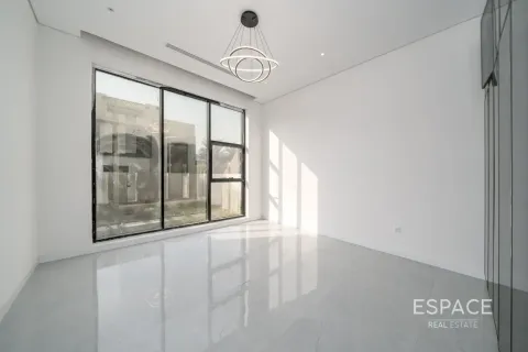 Villa en Jumeirah Park, Dubai, 6 dormitorios, 687 m², № 122529 - foto 7