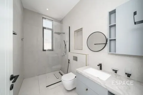 Villa en Jumeirah Park, Dubai, 6 dormitorios, 687 m², № 122529 - foto 12