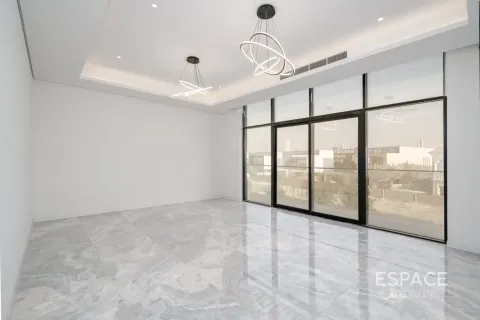 Villa en Jumeirah Park, Dubai, 6 dormitorios, 687 m², № 122529 - foto 15