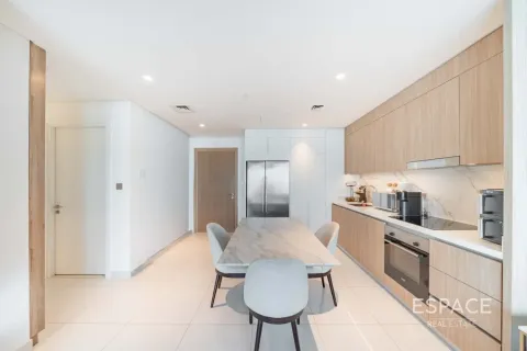 Apartamento en Dubai Harbour, Dubai, 2 dormitorios, 108 m², № 122528 - foto 4