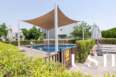 Villa à EMAAR South, Dubai South (Dubai World Central), Dubai, 4 chambres, 274 m², № 46835