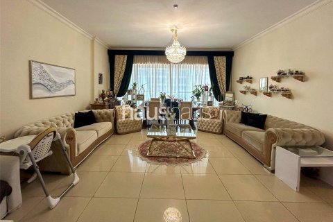 Apartment in Jumeirah Lake Towers, Dubai 2 bedrooms, 151 sq.m. № 43939