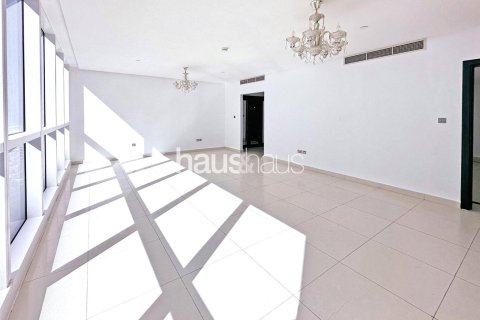 Apartment in Dubai Marina, Dubai 3 bedrooms, 277 sq.m. № 43813 - photo 11