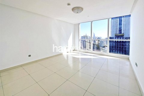 Apartment in Dubai Marina, Dubai 3 bedrooms, 277 sq.m. № 43813 - photo 17