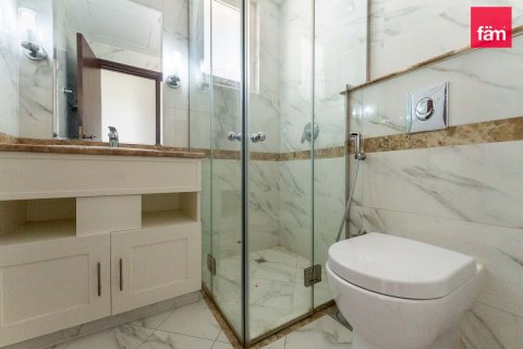 Villa in Dubai 4 bedrooms, 397.2 sq.m. № 115108 - photo 24