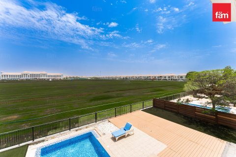 Villa in Dubai 5 bedrooms, 607.6 sq.m. № 115105 - photo 17
