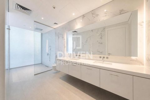 Apartment in Seventh Heaven, Al Barari, Dubai 3 bedrooms, 851.83 sq.m. № 138153 - photo 22