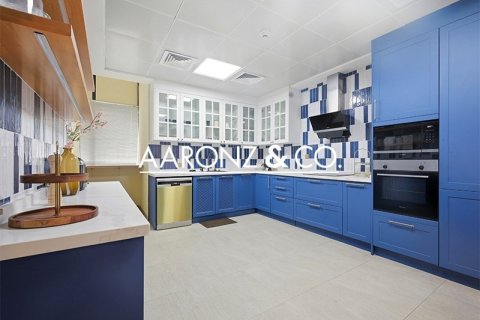 Ático en Jumeirah Lake Towers, Dubai, 4 dormitorios, 442 m², № 99329 - foto 16