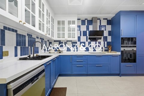 Ático en Jumeirah Lake Towers, Dubai, 4 dormitorios, 442 m², № 99329 - foto 15