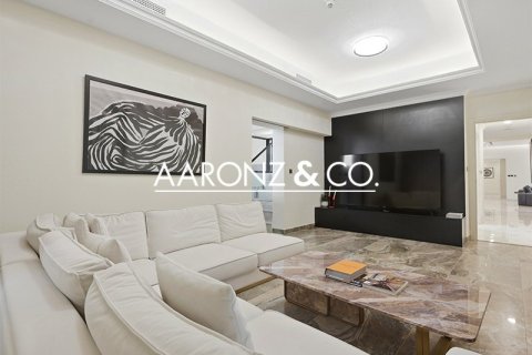 Ático en Jumeirah Lake Towers, Dubai, 4 dormitorios, 442 m², № 99329 - foto 4