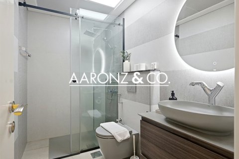 Ático en Jumeirah Lake Towers, Dubai, 4 dormitorios, 442 m², № 99329 - foto 20