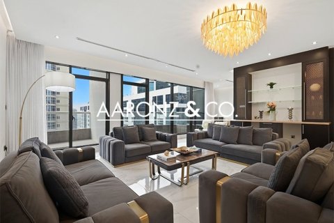 Ático en Jumeirah Lake Towers, Dubai, 4 dormitorios, 442 m², № 99329 - foto 6
