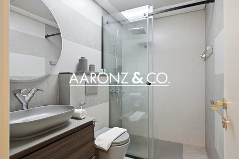 Ático en Jumeirah Lake Towers, Dubai, 4 dormitorios, 442 m², № 99329 - foto 21