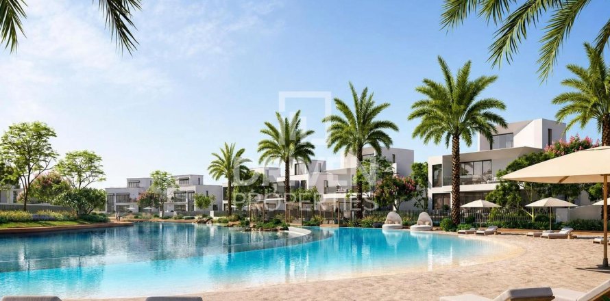Villa in Dubai 4 bedrooms, 780.11 sq.m. № 142683
