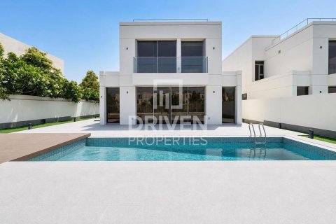 Villa à Jumeirah Park, Dubai, 5 chambres, 710.89 m², № 142686